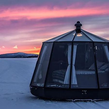 Aurorahut Lasi-iglu